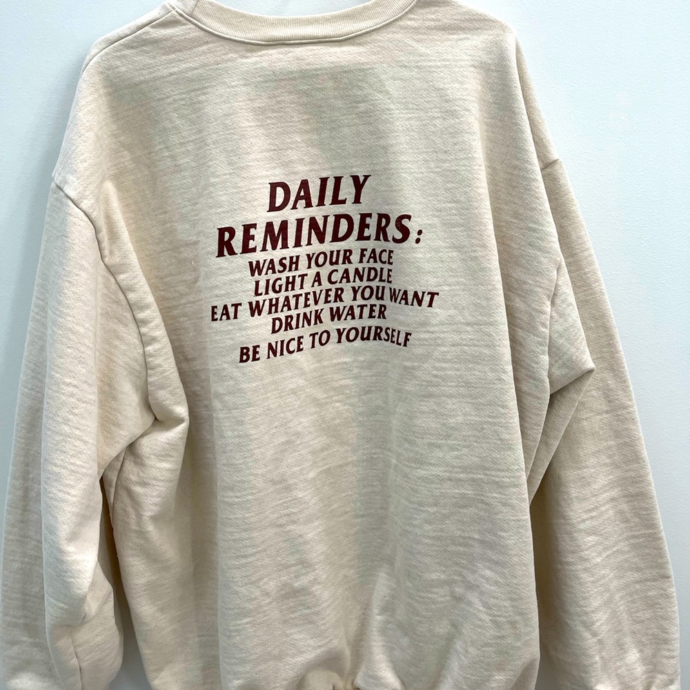 Super comfy for lounging, but I am cleaning out my closet and do not wear it.